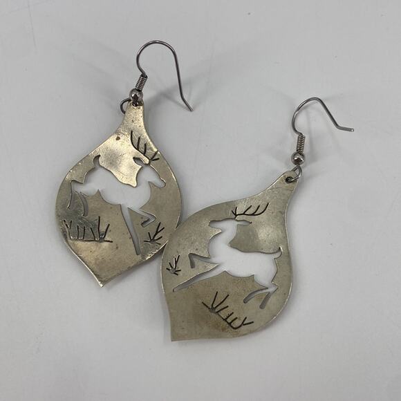 Sterling Silver deer earrings - Picture 2 of 3